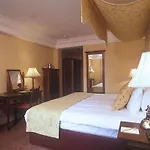 Schoolhouse Hotel