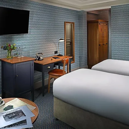 ホテル スクールハウス ダブリン