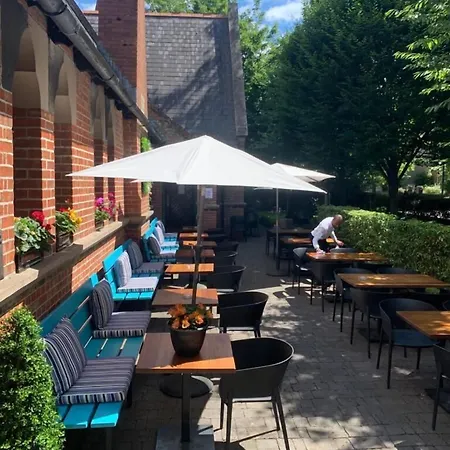 スクールハウス 4*