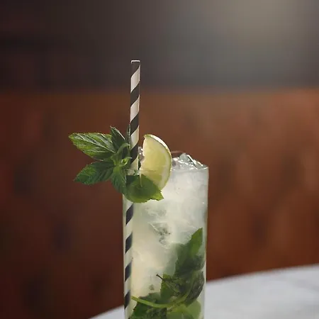 Schoolhouse فندق