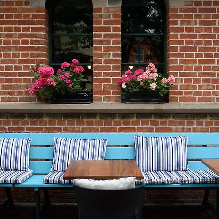 Schoolhouse 4* Dublin