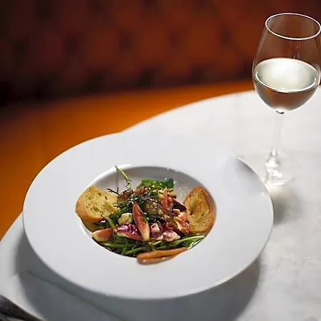 Schoolhouse 4* Dublin