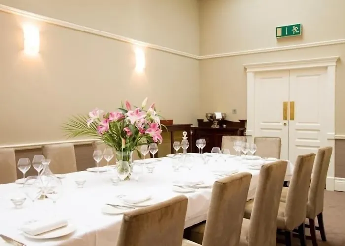Schoolhouse Hotel