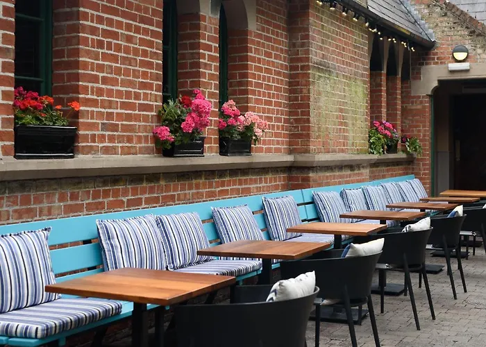 ホテル スクールハウス